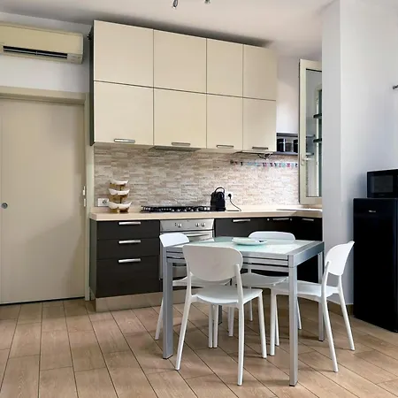 Guesthost - Historic Center Two-levels Flat X6 Ravenna